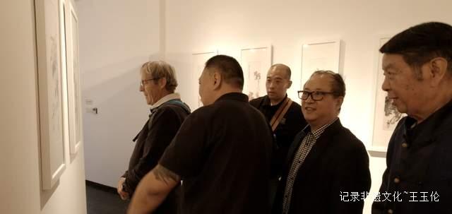 醉红墙下的艺术盛宴：李历作品展引领中法文化交流与传承