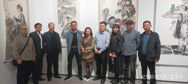 金秋盛放，艺术之光——杨小吾画展开幕式暨书画集首发式璀璨启幕