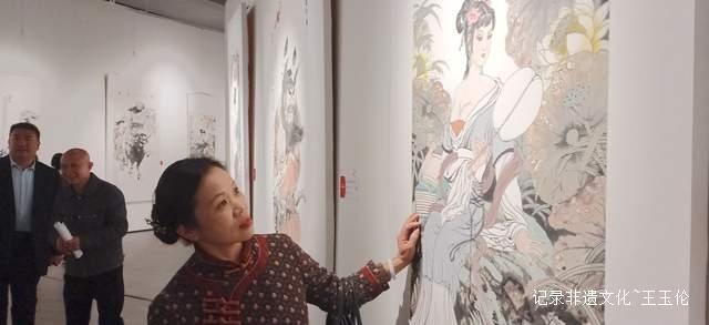 金秋盛放，艺术之光——杨小吾画展开幕式暨书画集首发式璀璨启幕