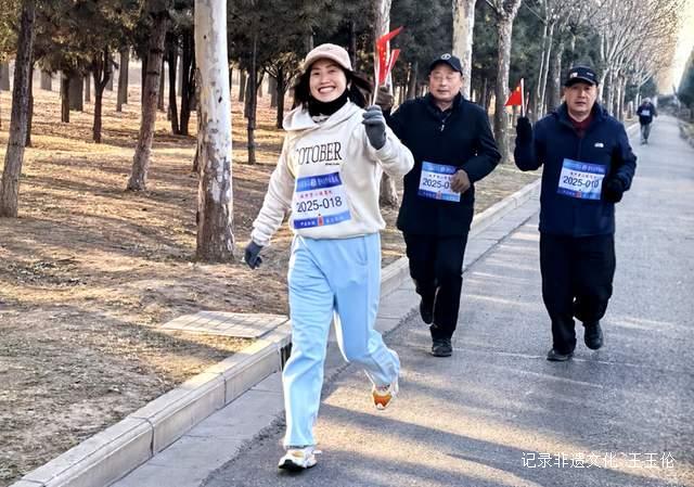 露营之家山西超越梦想徒步俱乐部迎新年徒步登山健康跑圆满结束